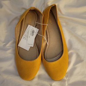Old Navy Ballet Flats, size 9